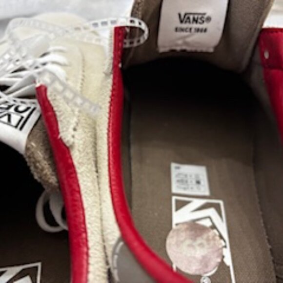 Vans suede and leather low top lace-up sneaker NWOT Size 8 - Picture 8 of 10